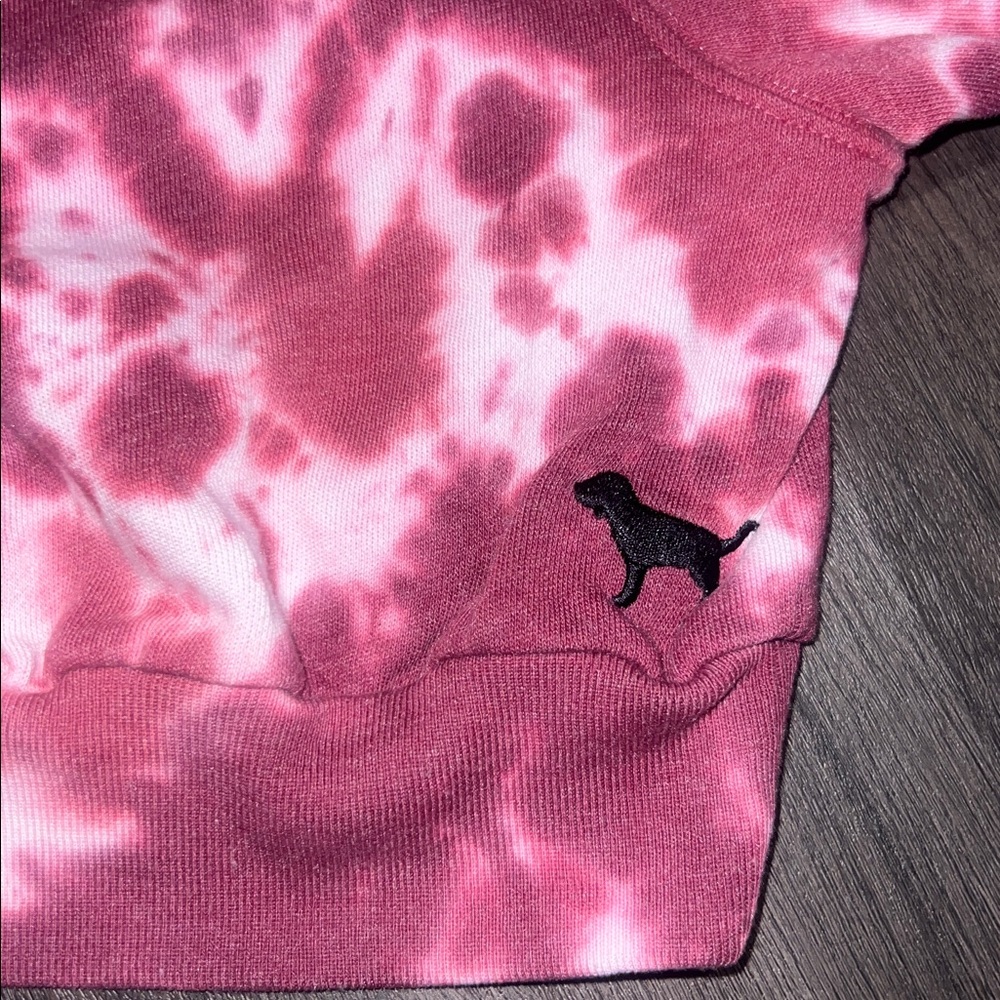 NWOT Victoria’s Secret PINK Tie-Dye Indiana IU Cropped Sweatshirt - Picture 5 of 6